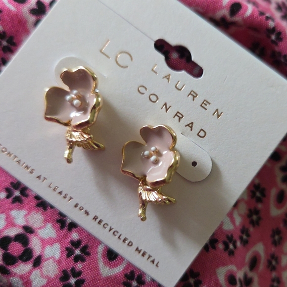 LC Lauren Conrad Jewelry - LC Lauren Conrad Floral Hummingbird Stud Earrings